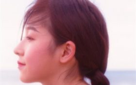 她家里有100多万的债务，我应该继续和她在一起吗？