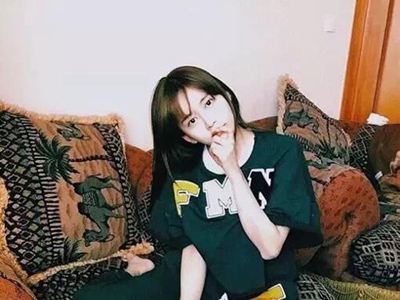 学会表达“欣赏”,快速获取女人的好感!